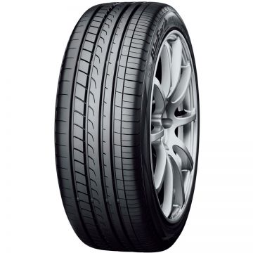 Anvelope Vara Yokohama Bluearth Rv02 215/55 R18